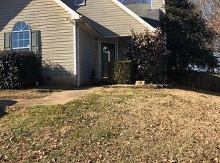 375 Autumn Lake Dr, McDonough, GA 30253