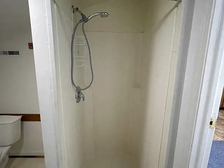 210 W Shawnee St #2 — Photo 15