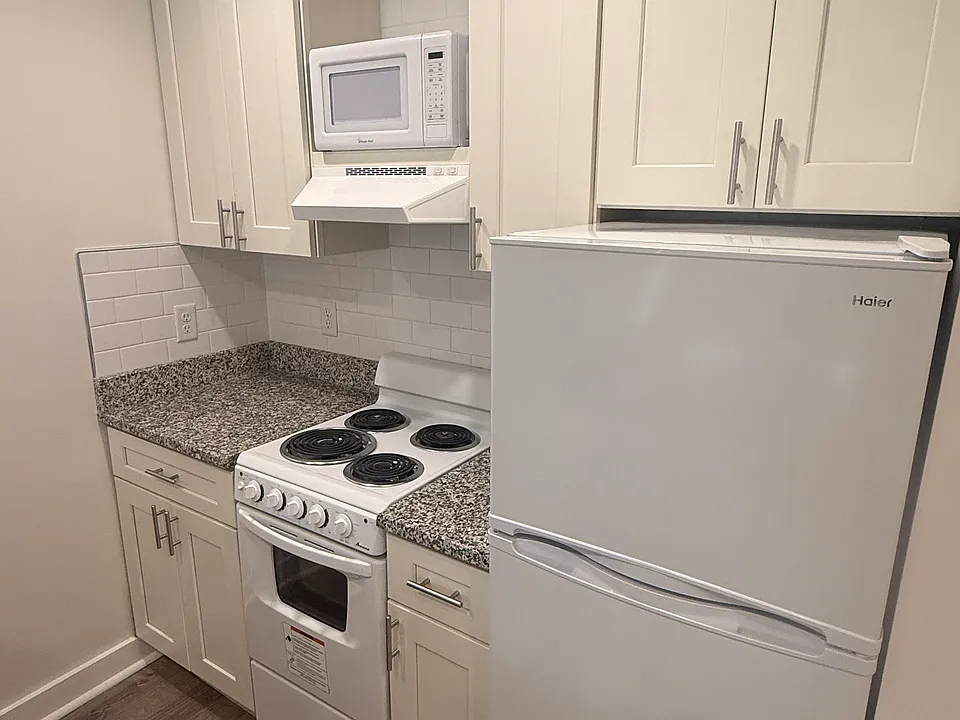 24 Brainerd Rd #6B