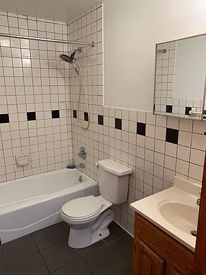 Rented by AMPM Property Group | media 25