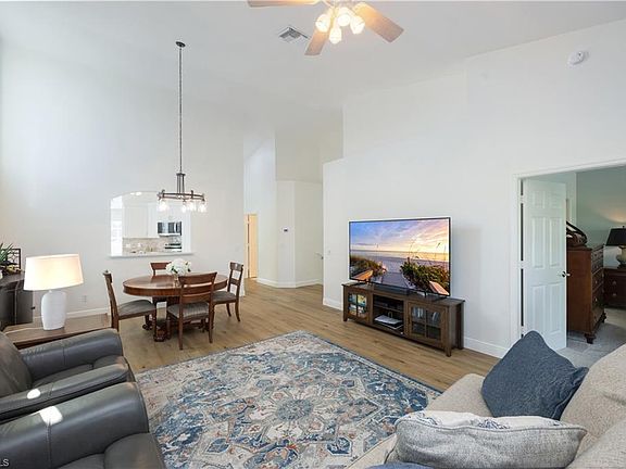 5th image of 5693 Heron LN #508