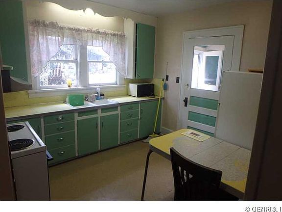 2nd image of 67 Belden Ave