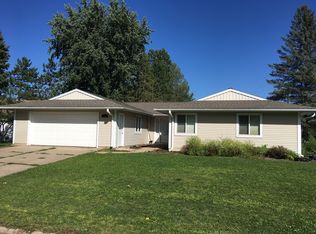 1350 8th Ave, Baldwin, WI 54002