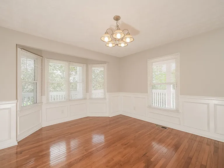 710 Maggie Mae Ln — Photo 7