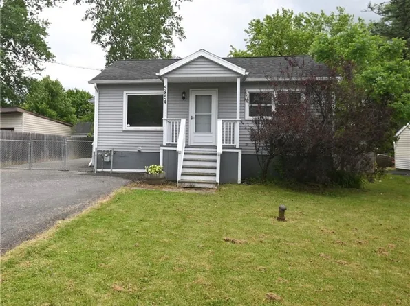 5854 Reis Dr, Cicero, NY 13039