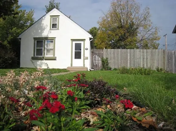 1095 Cook Ave E, Saint Paul, MN 55106