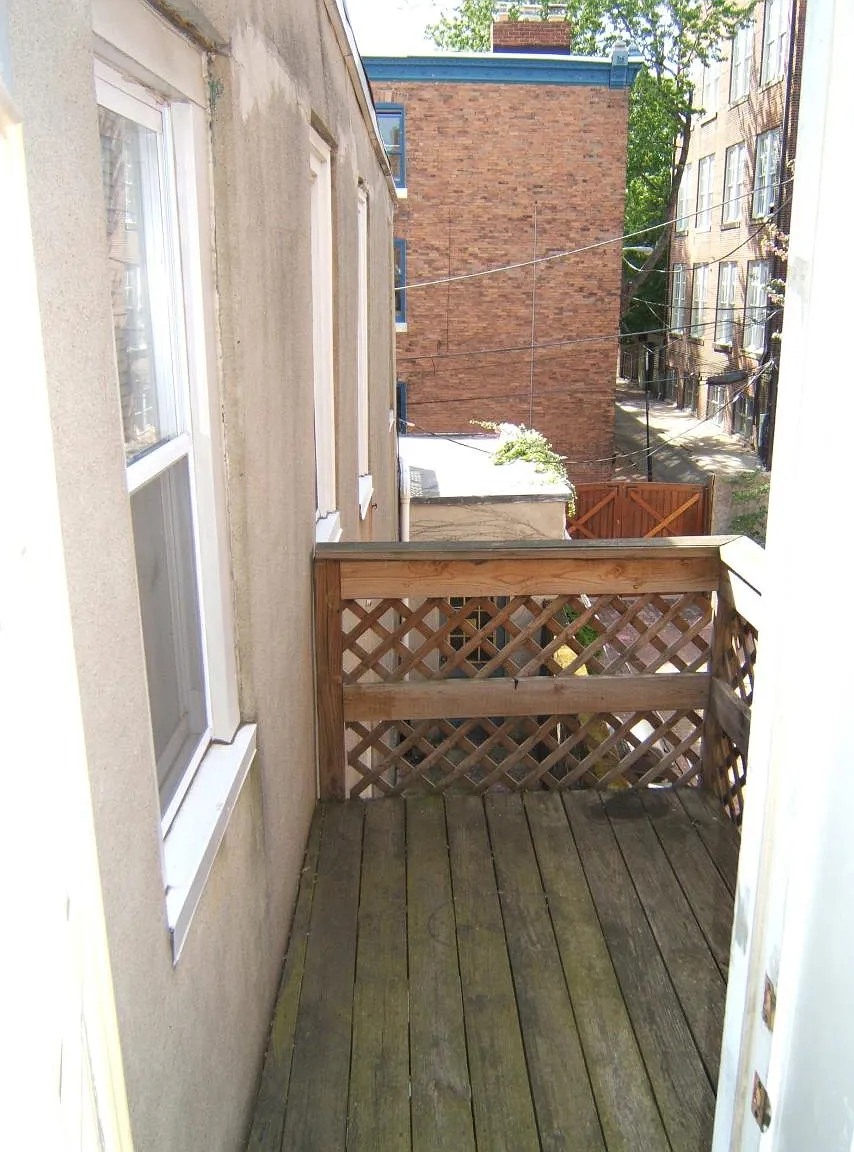 1 bed, 550 sqft, $1,395 — Photo 4