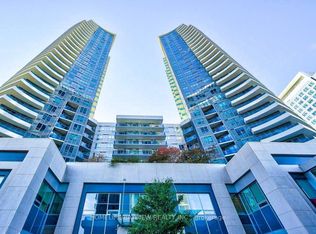 7171 Yonge St #603, Markham, ON L3T 0C5