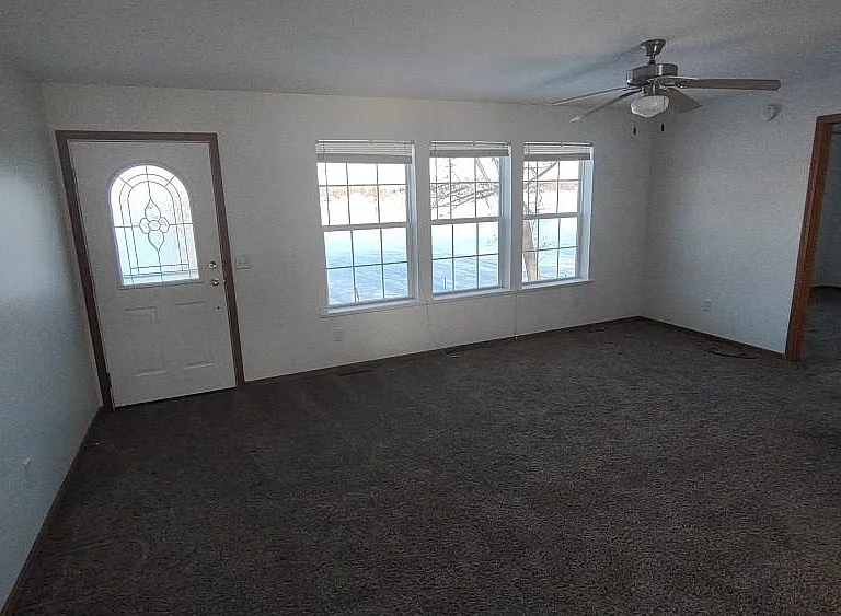 1535 Lane 221 Hamilton Lk — Photo 2