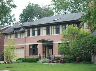 2327 Kenilworth Ave, Wilmette, IL 60091