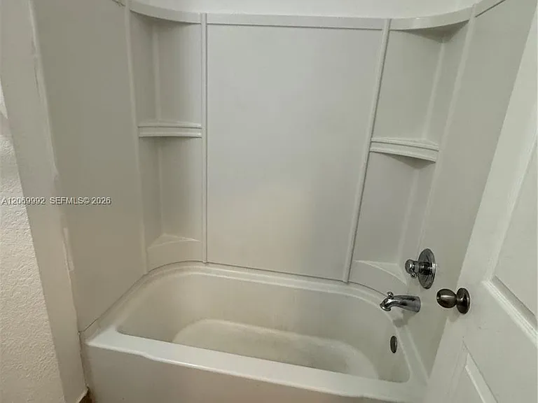 10870 NW 88th Ter #208 — Photo 31