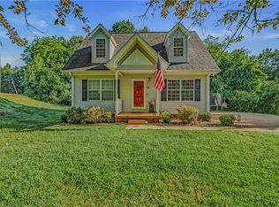 145 Wisconsin Ave, Elkin, NC 28621