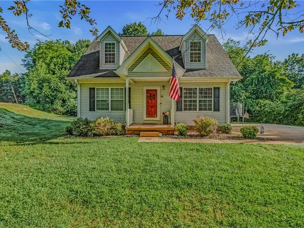 145 Wisconsin Ave, Elkin, NC 28621