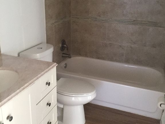 5th image of 313 Dirksen Dr #E3