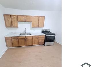 82 Malden St #2R, Springfield, MA 01108