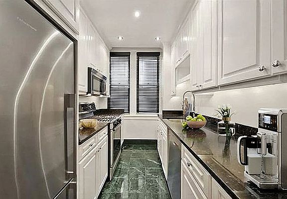 5th image of 77 Park Ave #9B