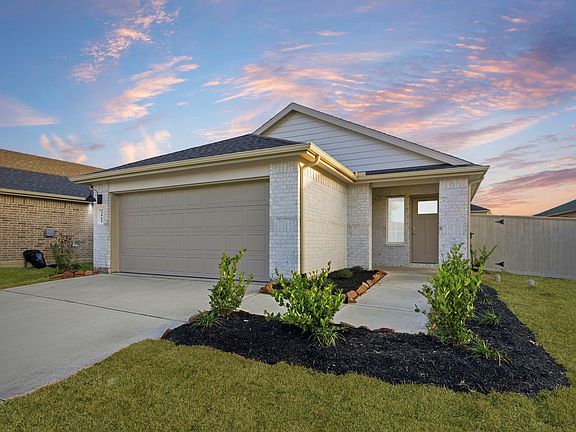2nd image of 3534 Longhorn Valley