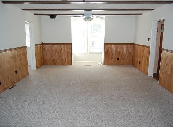 Livingroom Bay Window