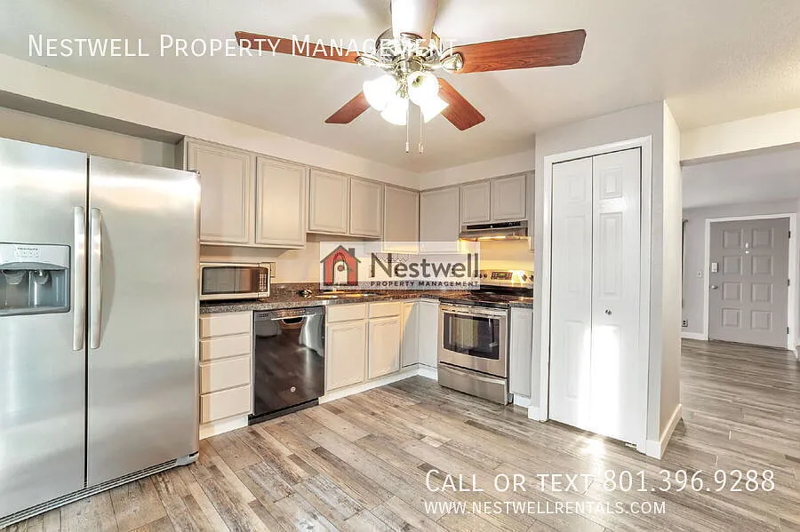 Charming 3-bed Condo in Salt Lake City — Photo 2