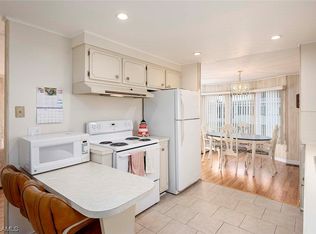 41 Poinsettia Dr, Fort Myers, FL 33905