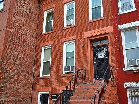 2nd image of 1286 Herkimer St