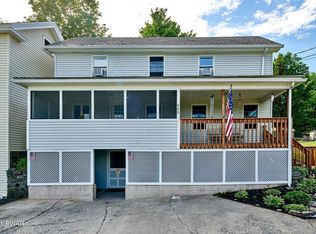 406 North St, Tafton, PA 18428