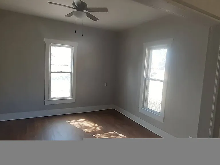1521 E Cannon St — Photo 30
