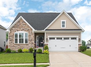 1072 Scullers Ln, Fairborn, OH 45324
