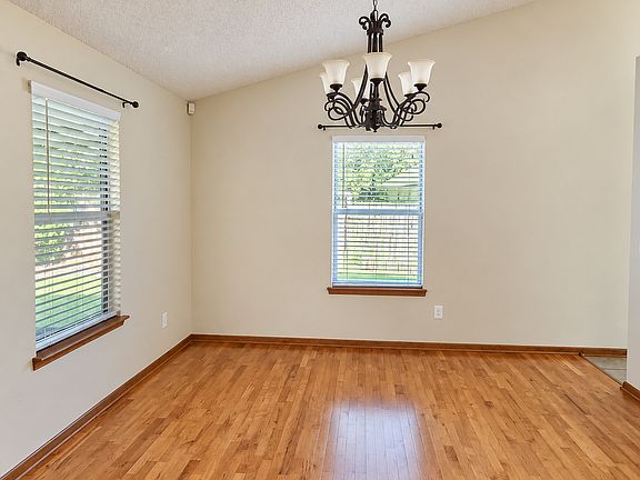 5th image of 9089 Forgemaker Ct