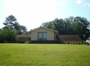 901 Craig Dr, Suffolk, VA 23434
