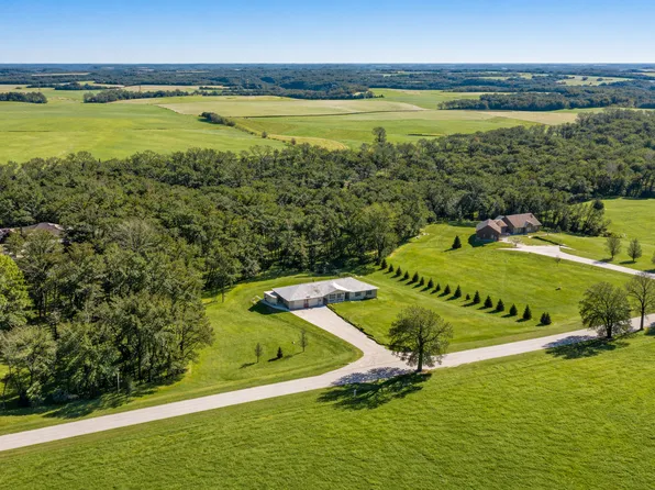 57618 205th Ave, Plainview, MN 55964