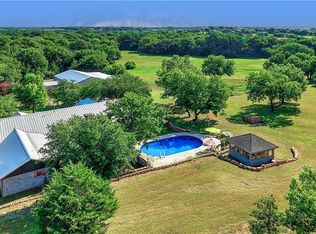 4874 Luella Rd, Tom Bean, TX 75090