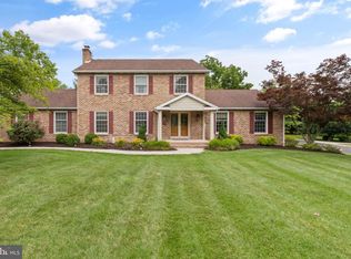 88 Spruce Dr, Gettysburg, PA 17325