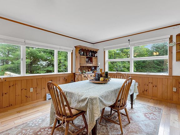 4th image of 2679 Healdville Road