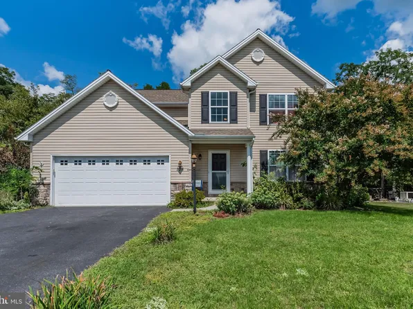 108 Fuller Way, Carlisle, PA 17015
