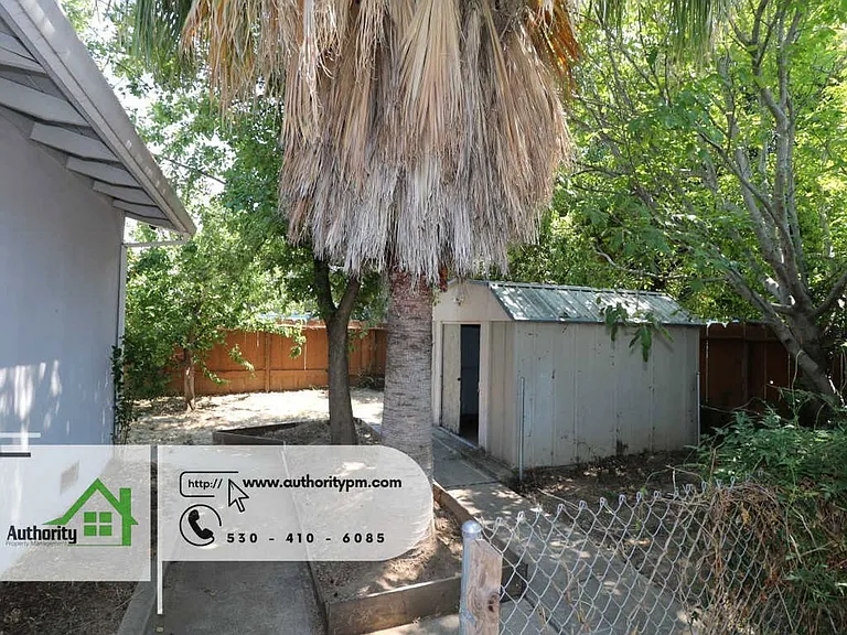 3040 Sharon Ave — Photo 19