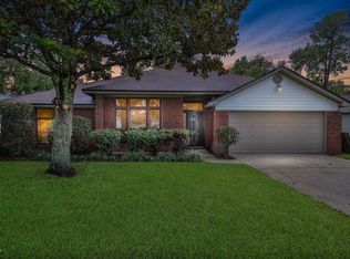 13018 Viburnum Dr N, Jacksonville, FL 32246