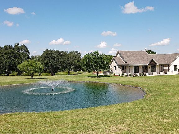2nd image of 261 Mercers Preserve Rd