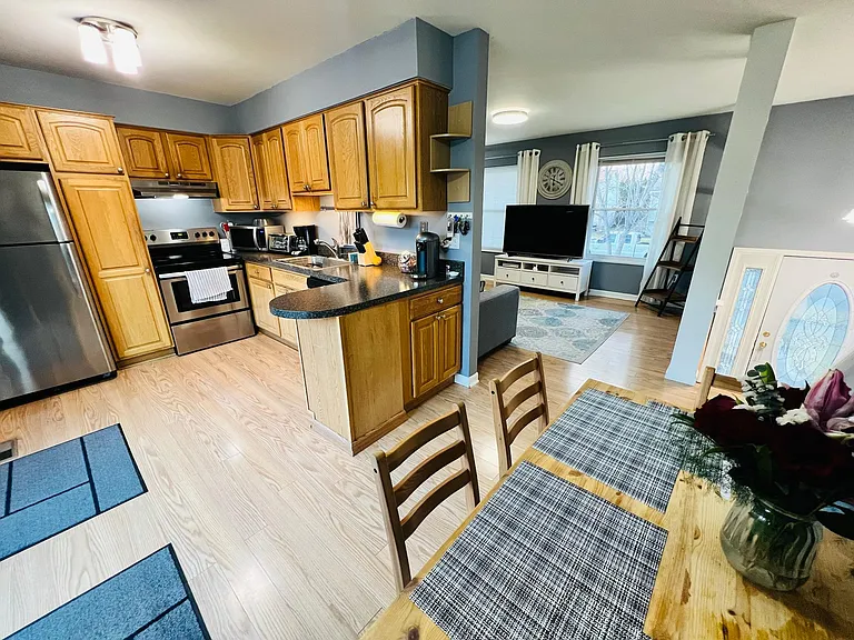 44453 Oregon Trl — Photo 4