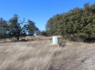 184 Lipan Loop, Harper, TX 78631