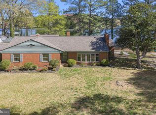 137 Pine Dr, Reedville, VA 22539