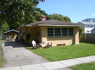 132 Saint Petersburg Dr W, Oldsmar, FL 34677