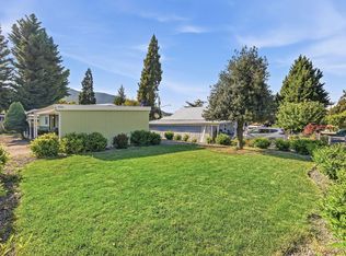 203 Park St, Rogue River, OR 97537