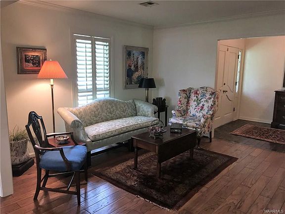 4th image of 1818 Wentworth Dr