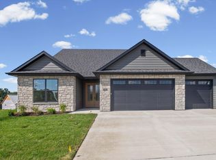 5360 Athens Ct, Columbia, MO 65202
