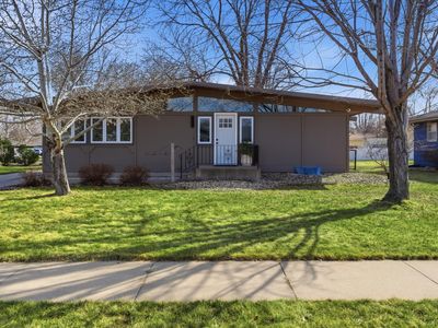 713 E 14th Ave, Mitchell, SD, 57301