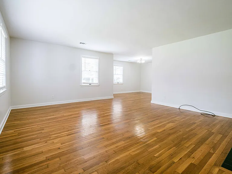 5604 Paulsen St — Photo 26