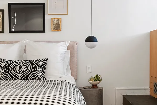 Rented by Compass | media 17