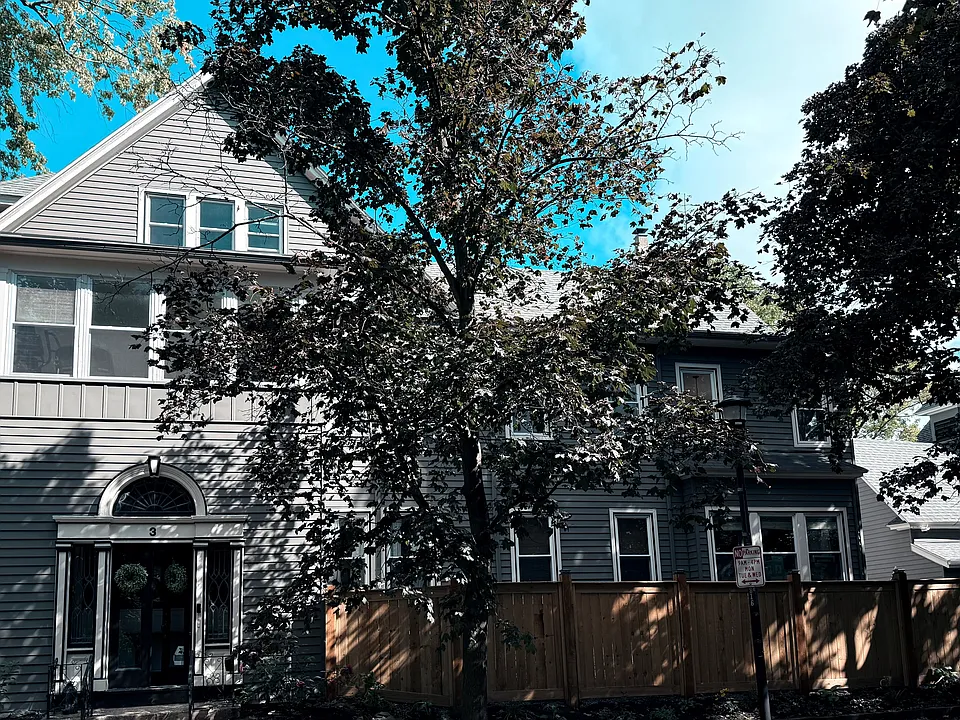 3 Berkley Pl #1