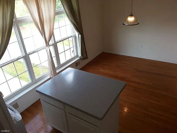 5th image of 43787 Sweet Cherry Ln